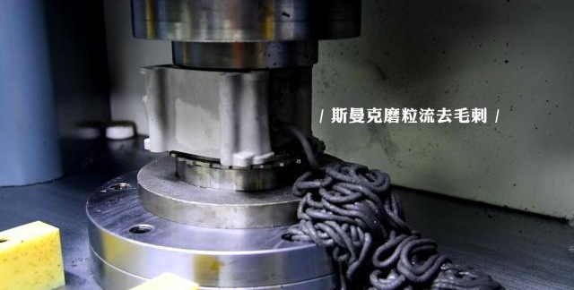 <a href='http://www.lifemessy.com' target='_blank'><u>交叉孔去毛刺</u></a>