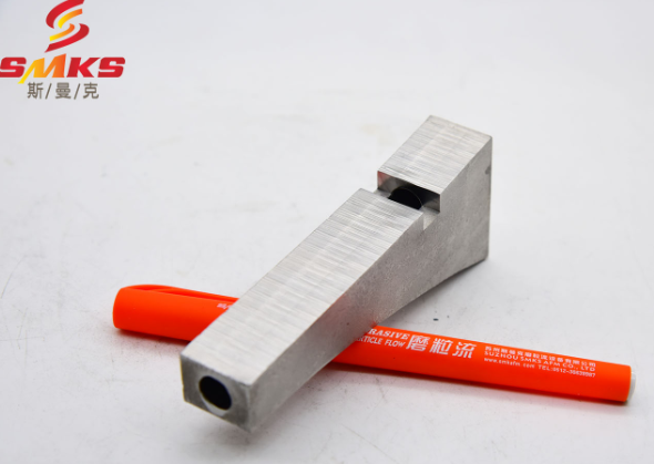 磨粒流<a href='http://www.lifemessy.com' target='_blank'><u>內(nèi)孔拋光</u></a>