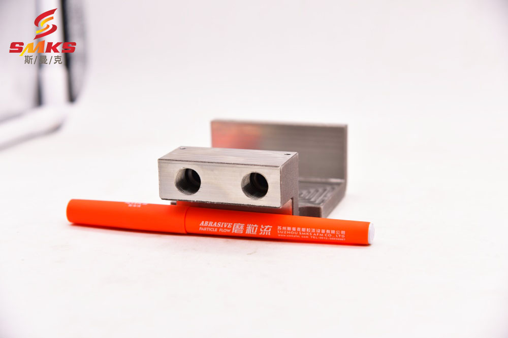 螺紋<a href='http://www.lifemessy.com' target='_blank'><u>內(nèi)孔拋光</u></a>
